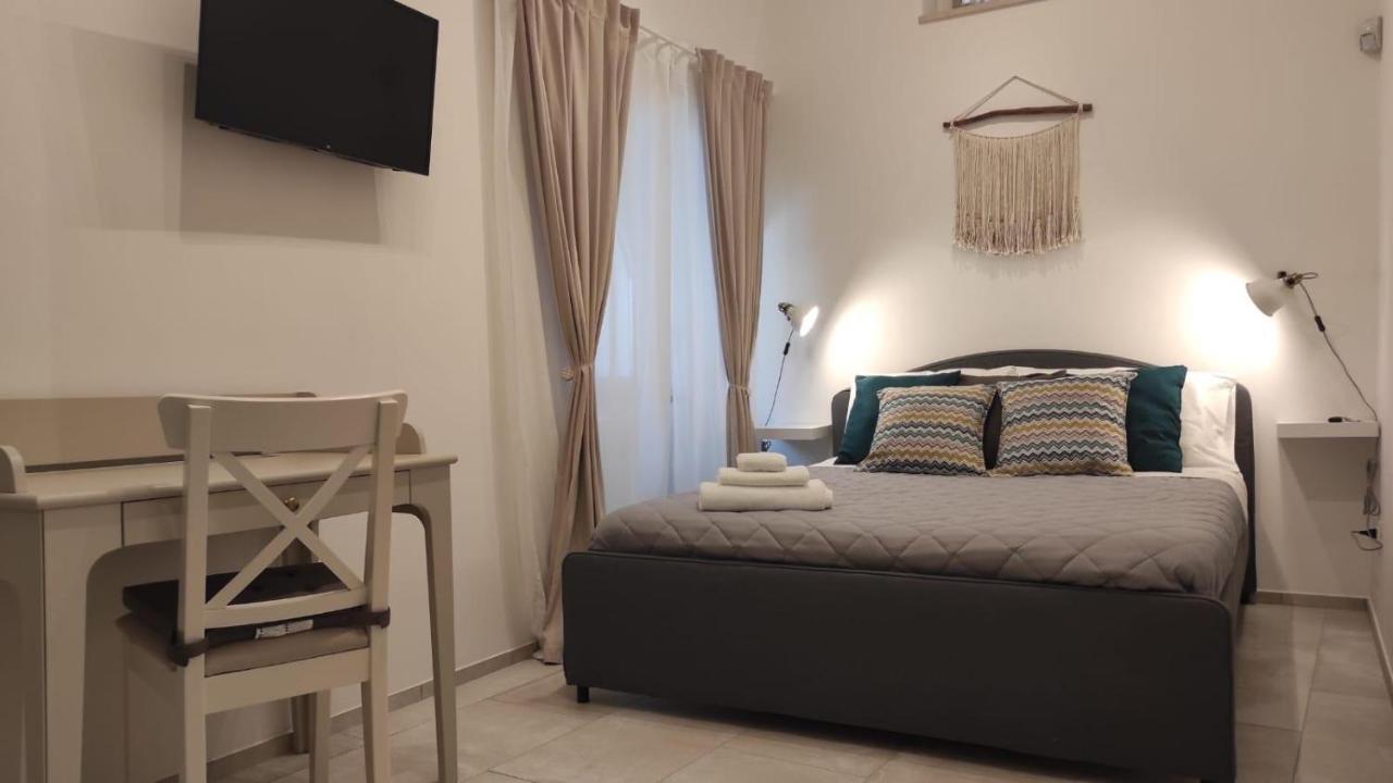 Bed and Breakfast L Antico Forno Bari Centro Storico Экстерьер фото