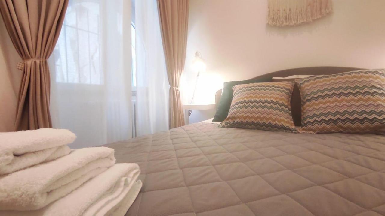 Bed and Breakfast L Antico Forno Bari Centro Storico Экстерьер фото